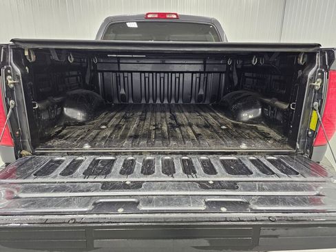 Used 2018 Toyota Tundra SR5 image 16