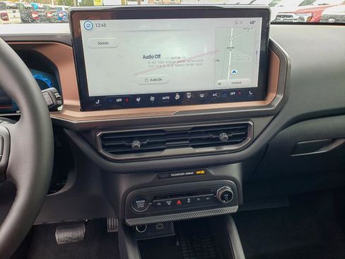 New 2025 Ford Bronco Sport Outer Banks image 9