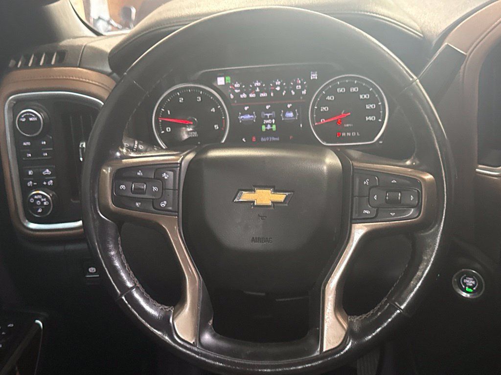 Used 2020 Chevrolet Silverado 2500 High Country w/ Z71 Off-Road Package AWD/4WD image 18