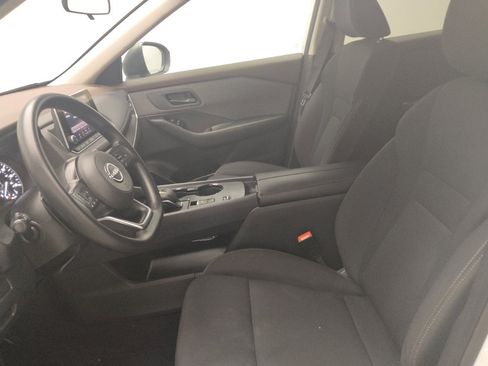 Used 2023 Nissan Rogue S FWD image 17