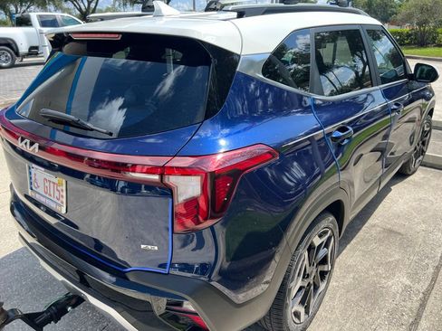 Used 2024 Kia Seltos SX AWD/4WD image 4