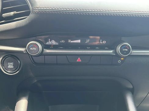Used 2024 MAZDA MAZDA3 s FWD image 35