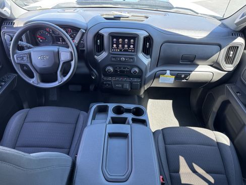 Used 2024 Chevrolet Silverado 1500 Custom Trail Boss w/ Turbomax Blackout Package AWD/4WD image 29