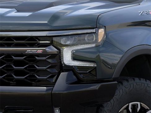 New 2026 Chevrolet Silverado 1500 ZR2 image 11