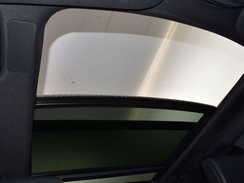 Used 2024 Ford Expedition Platinum image 26