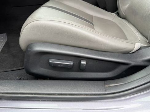 Used 2020 Honda Civic EX-L image 10