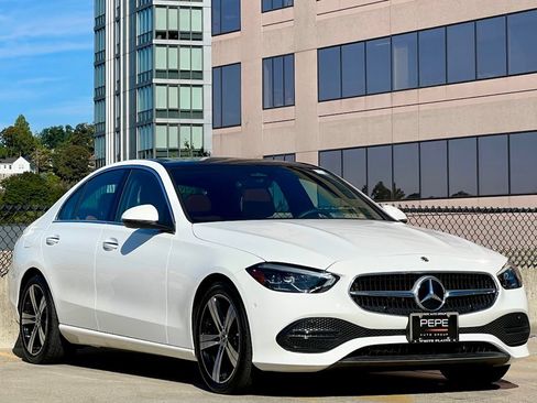Used 2025 Mercedes-Benz C 300 4MATIC Sedan image 1