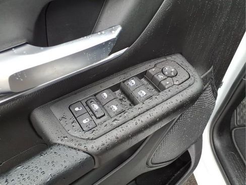 New 2026 RAM 1500 4x4 Crew Cab image 26