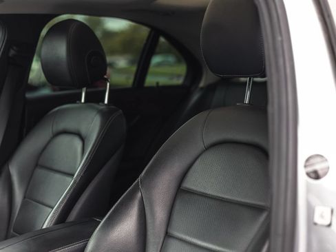 Used 2016 Mercedes-Benz C 300 4MATIC Sedan image 7
