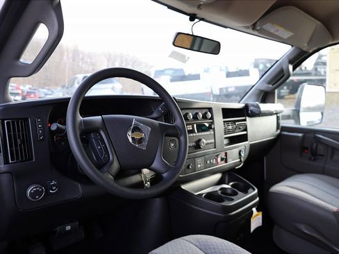 New 2025 Chevrolet Express 3500 w/ Power Convenience Package image 22