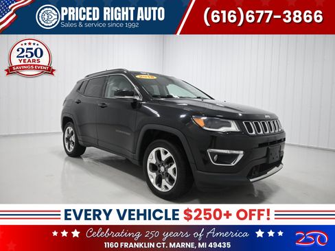 Used 2018 Jeep Compass Limited w/ Navigation Group AWD/4WD image 1