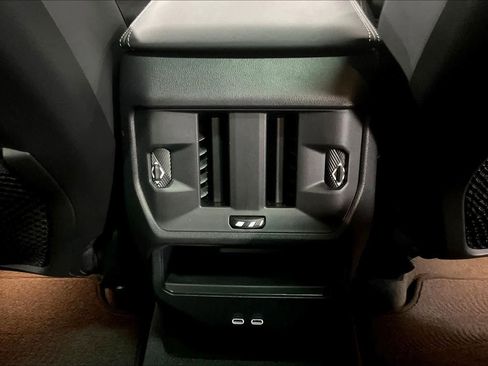 Used 2025 BMW X3 M50 w/ Premium Package image 37