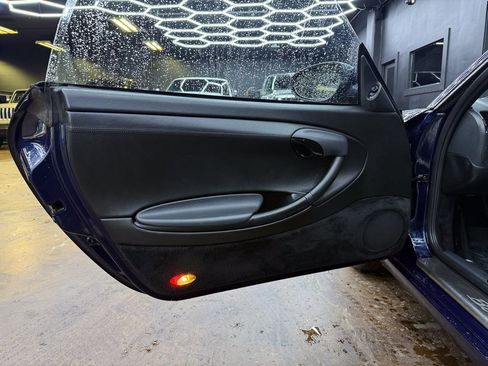 Used 1997 Porsche Boxster image 12