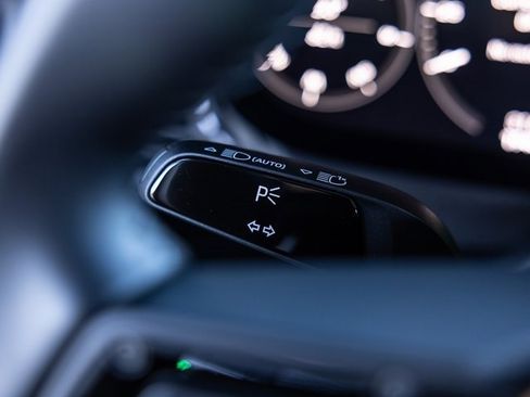 Used 2024 Porsche 911 Carrera T image 38