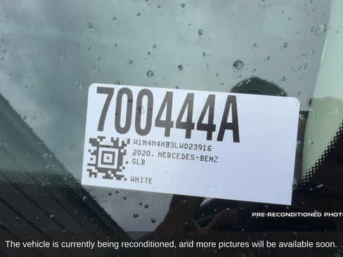 Used 2020 Mercedes-Benz GLB 250 4MATIC image 19