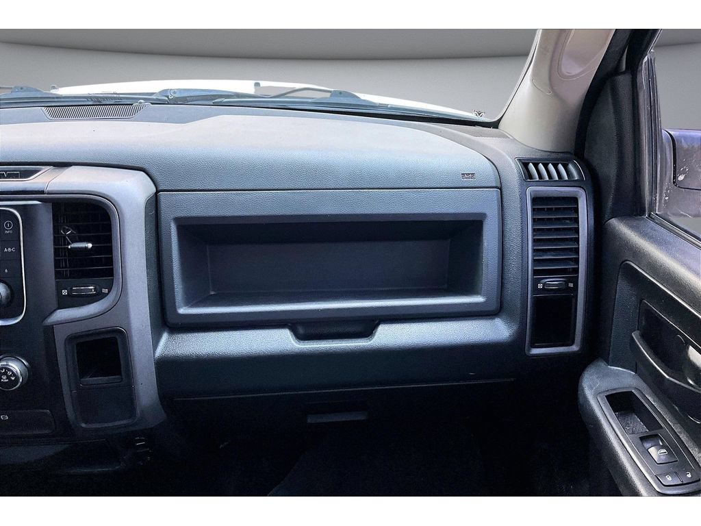 Used 2018 RAM 3500 Tradesman w/ Chrome Appearance Group AWD/4WD image 44