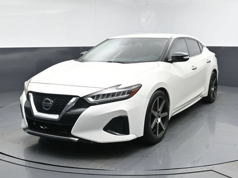 Used 2020 Nissan Maxima 3.5 SV w/ Floor Mat Group FWD image 21