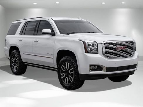 Used 2018 GMC Yukon Denali w/ Denali Ultimate Package image 6