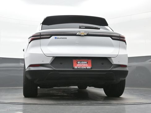 Used 2025 Chevrolet Equinox EV LT FWD image 27