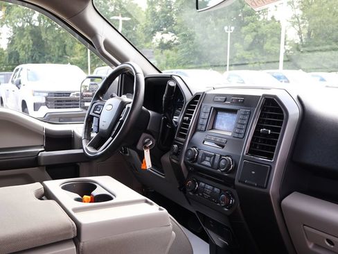 Used 2018 Ford F150 XLT w/ Equipment Group 301A Mid AWD/4WD image 34