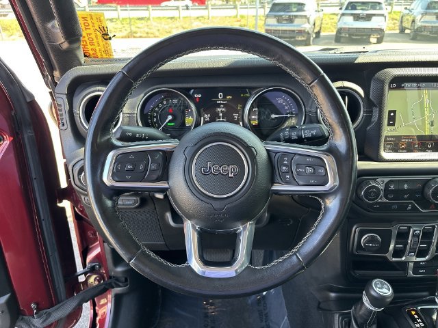 Used 2022 Jeep Wrangler Unlimited Sahara w/ Cold Weather Group AWD/4WD image 29