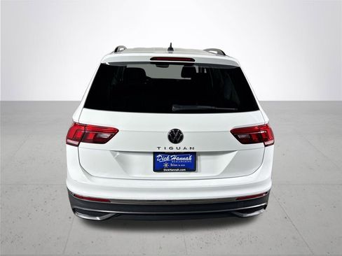 Certified 2023 Volkswagen Tiguan S image 8