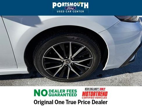 Used 2024 Toyota Camry SE image 26