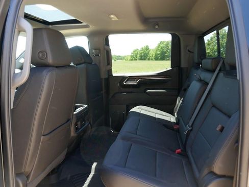 New 2026 Chevrolet Silverado 1500 LT Trail Boss w/ LT Trail Boss Premium Package AWD/4WD image 16