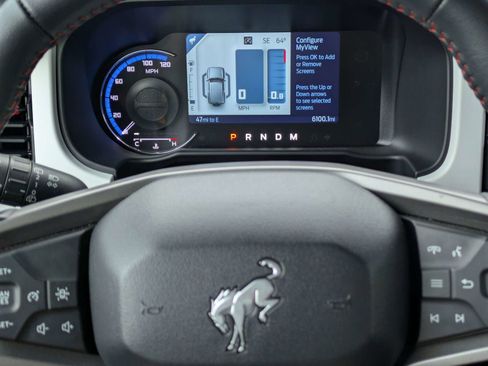Certified 2024 Ford Bronco Heritage Edition AWD/4WD image 12