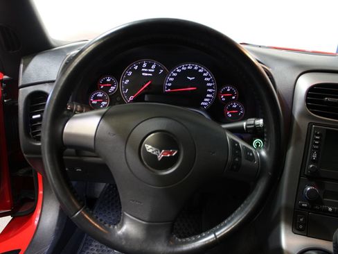 Used 2007 Chevrolet Corvette Z06 w/ Preferred Equipment Group image 26