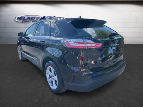 Used 2022 Ford Edge SE image 3