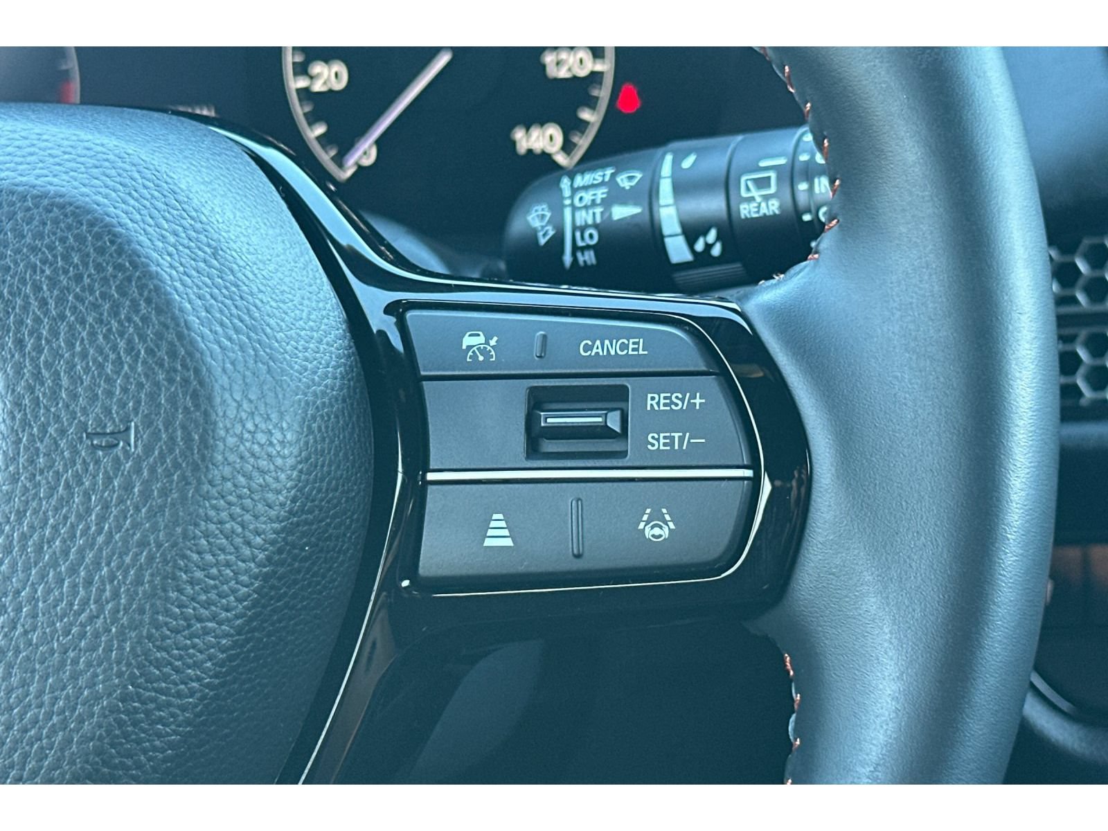 Used 2024 Honda HR-V Sport image 39