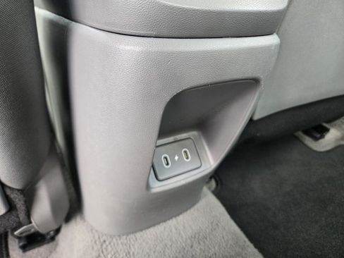 Used 2025 Hyundai Elantra Sport FWD image 30