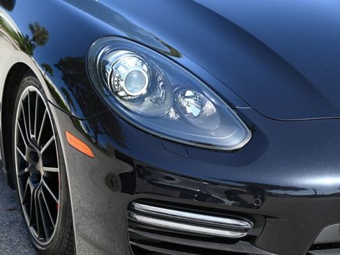 Used 2015 Porsche Panamera GTS AWD/4WD image 6