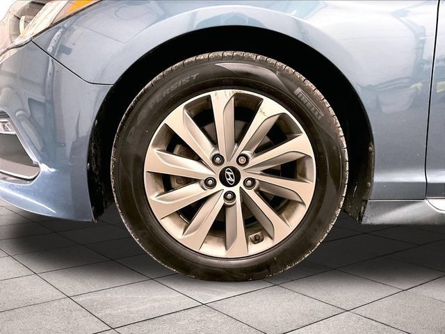 Used 2017 Hyundai Sonata Sport FWD image 8
