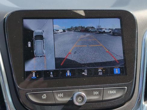 Used 2023 Chevrolet Equinox Premier AWD/4WD image 20