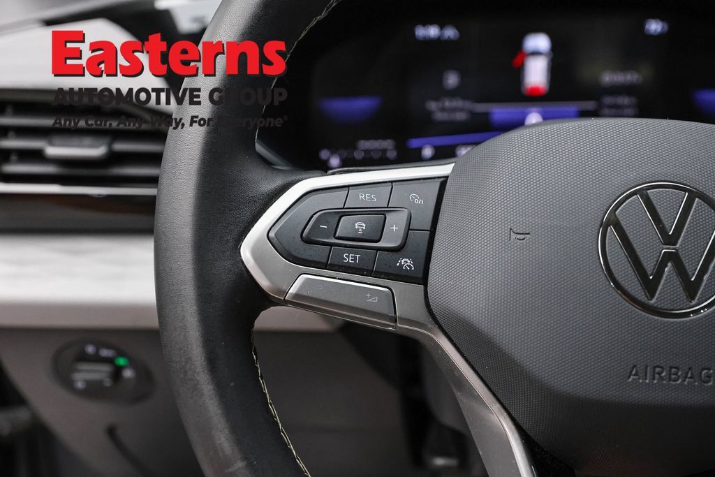 Used 2024 Volkswagen Taos S AWD/4WD image 17