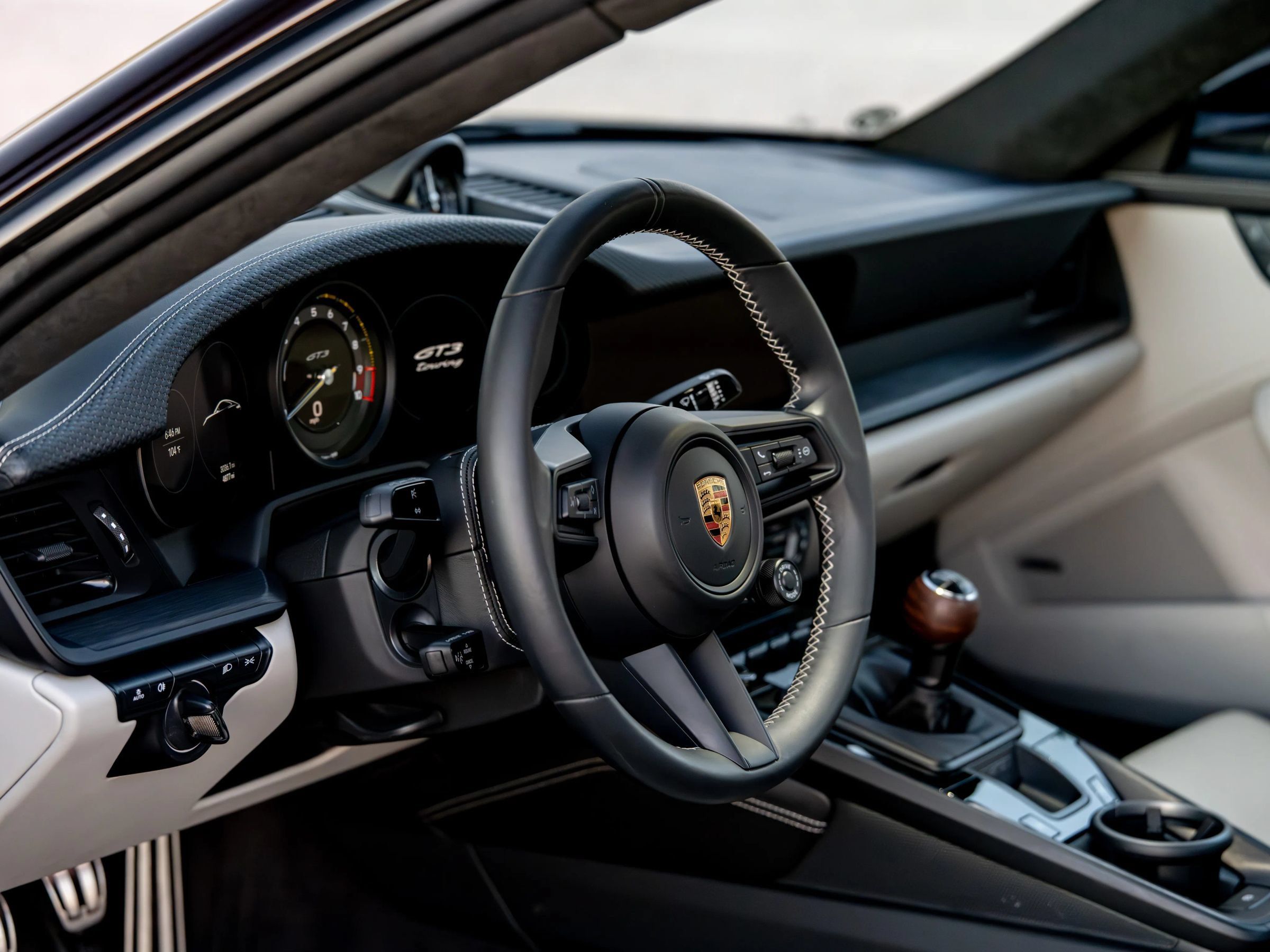 Used 2022 Porsche 911 GT3 RWD image 22