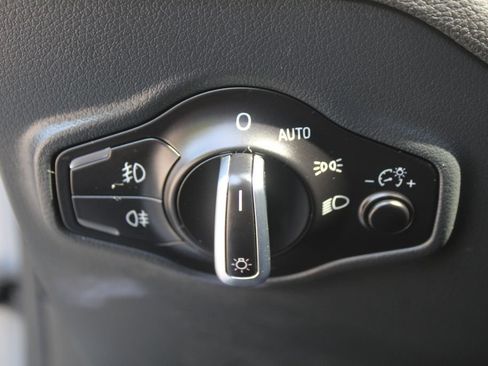 Used 2015 Audi Q5 3.0T Premium Plus w/ Technology Package AWD/4WD image 28