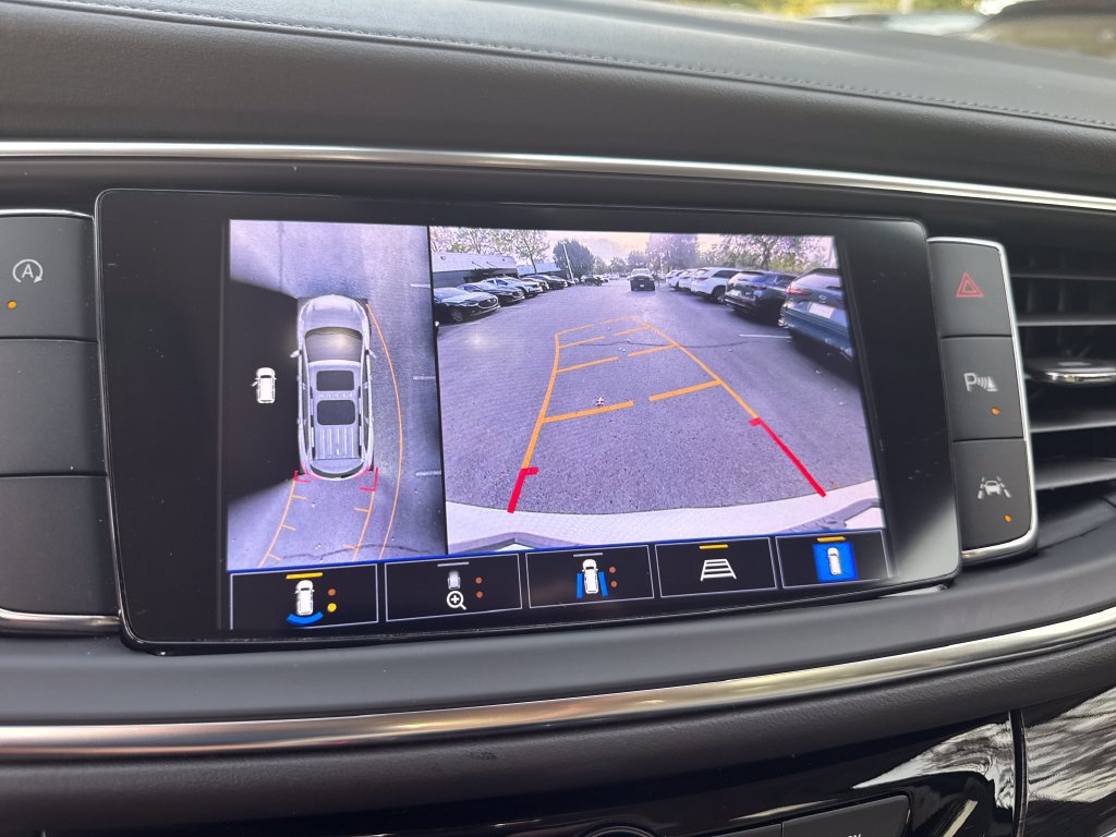 Used 2023 Buick Enclave Premium w/ Experience Buick Package FWD image 20