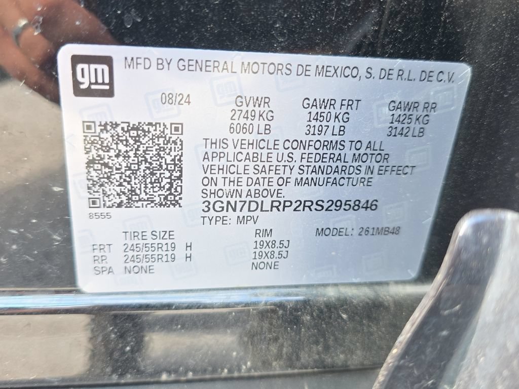 Certified 2024 Chevrolet Equinox EV LT FWD image 21