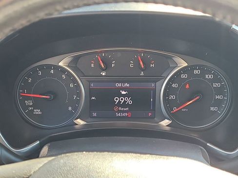 Used 2020 Chevrolet Equinox LT image 36