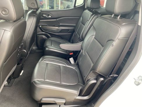 Used 2023 GMC Acadia SLT AWD/4WD image 22