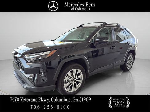 Used 2025 Toyota RAV4 XLE Premium FWD image 1