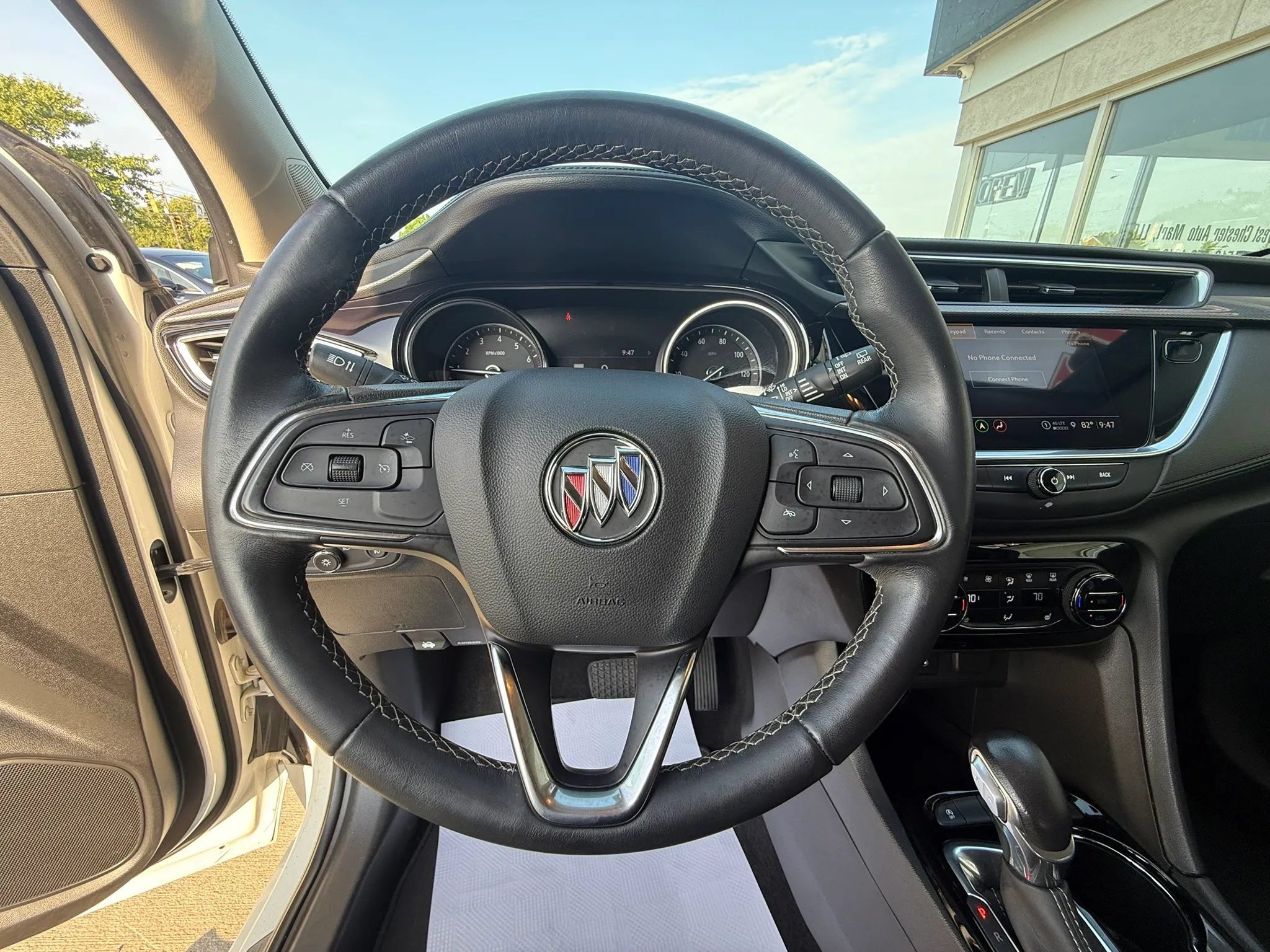 Used 2021 Buick Encore GX Select w/ Advanced Technology Package FWD image 14