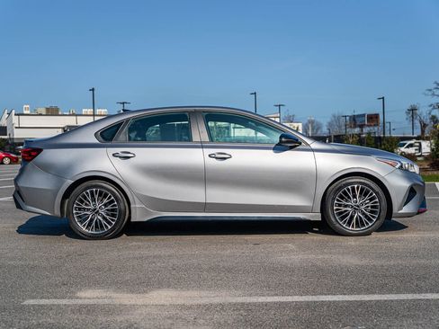 Used 2024 Kia Forte GT-Line image 8