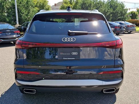 Certified 2025 Audi Q5 Premium Plus w/ Premium Plus AWD/4WD image 8