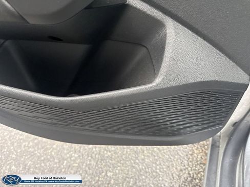 Used 2024 Volkswagen Jetta SE image 46