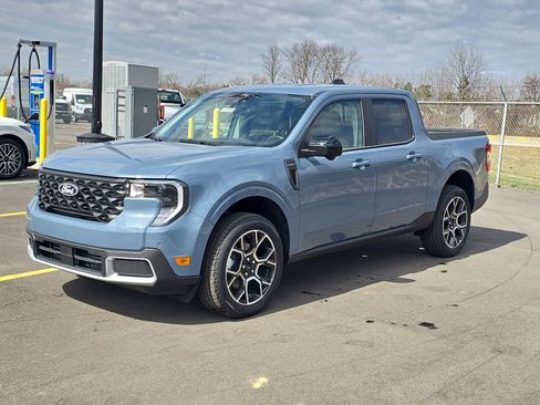 New 2026 Ford Maverick Lariat w/ 4K Tow Package image 2