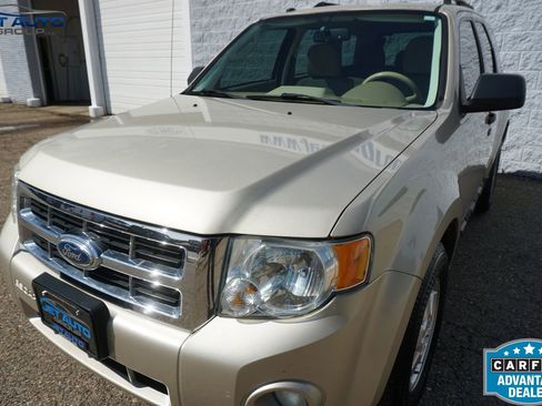 Used 2012 Ford Escape XLT image 5